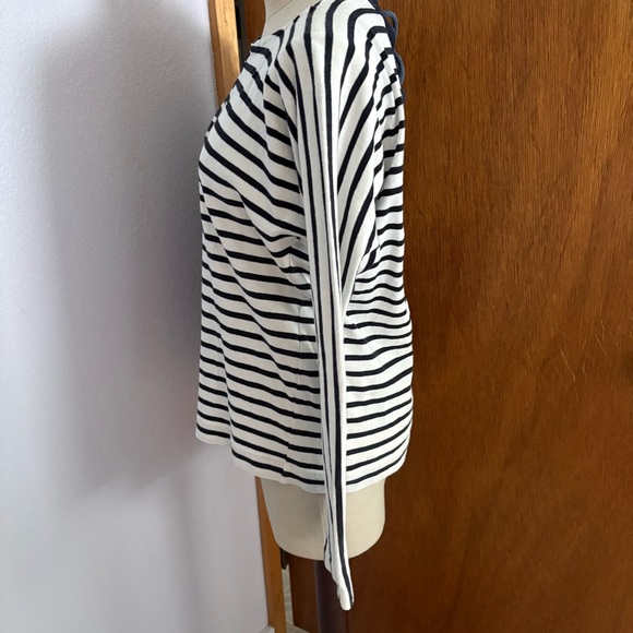 SACAI sz 2 M Striped Long Sleeve Tshirt Lace Back Navy Blue White - Picture 2 of 9